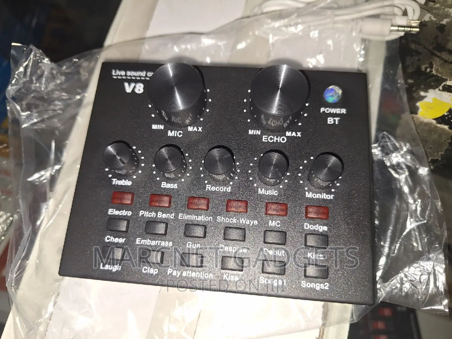 V8 Sound Card With 2 Microphone Slot With Bluetooth