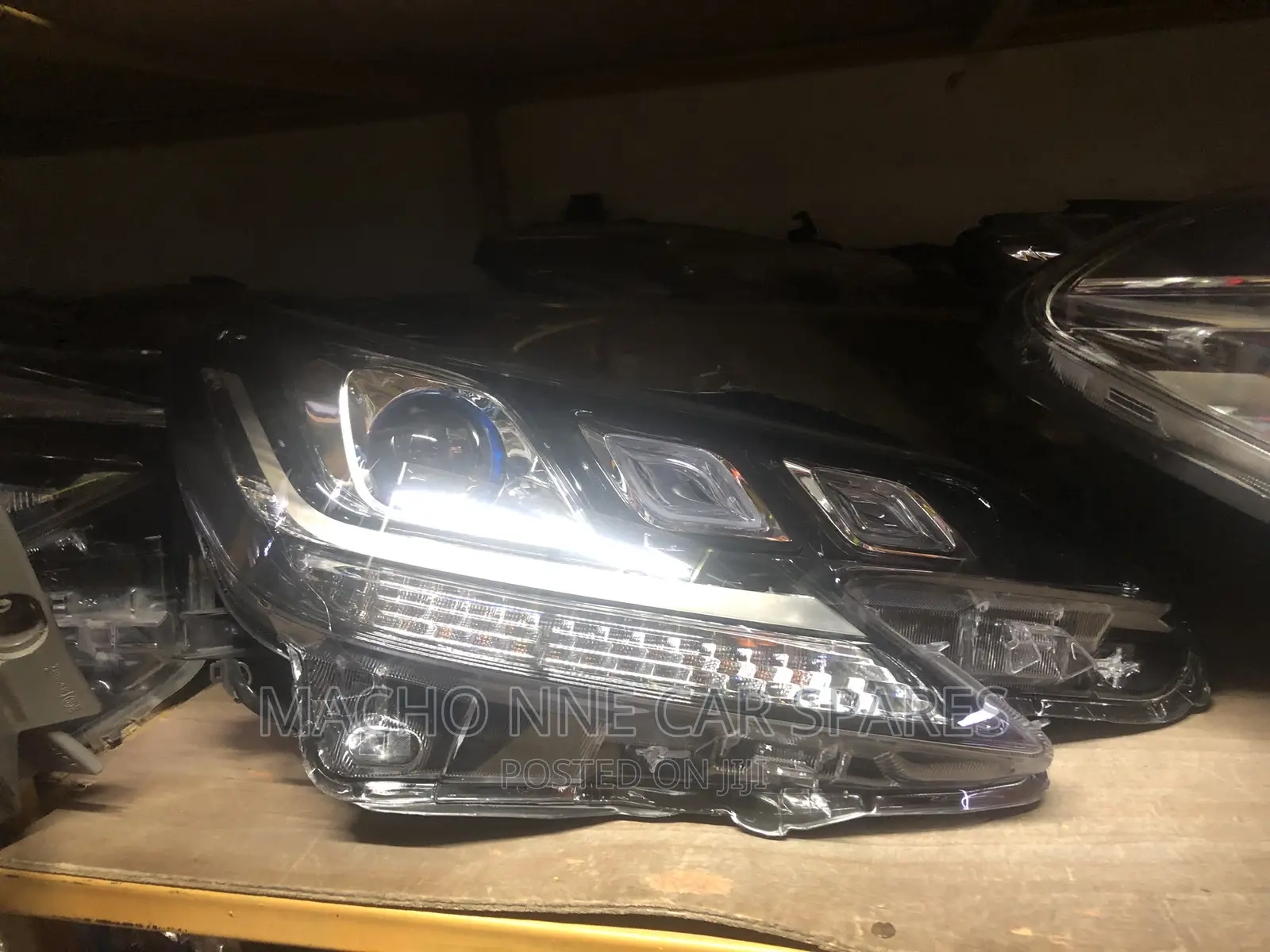 Toyota Mark X 2018 Headlight