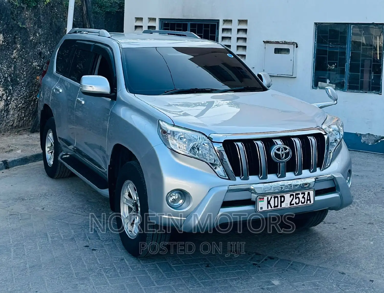 Toyota Land Cruiser Prado 2016 Silver