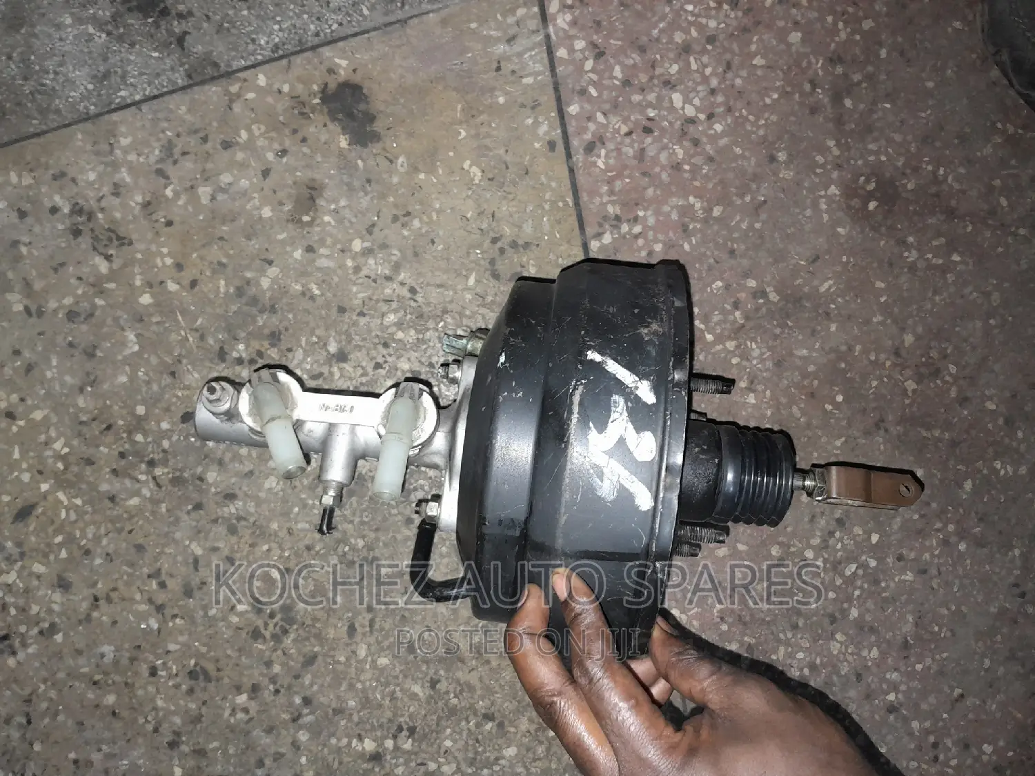 Brake Booster and Master Cylinder for Nissan Matatu .27. E25