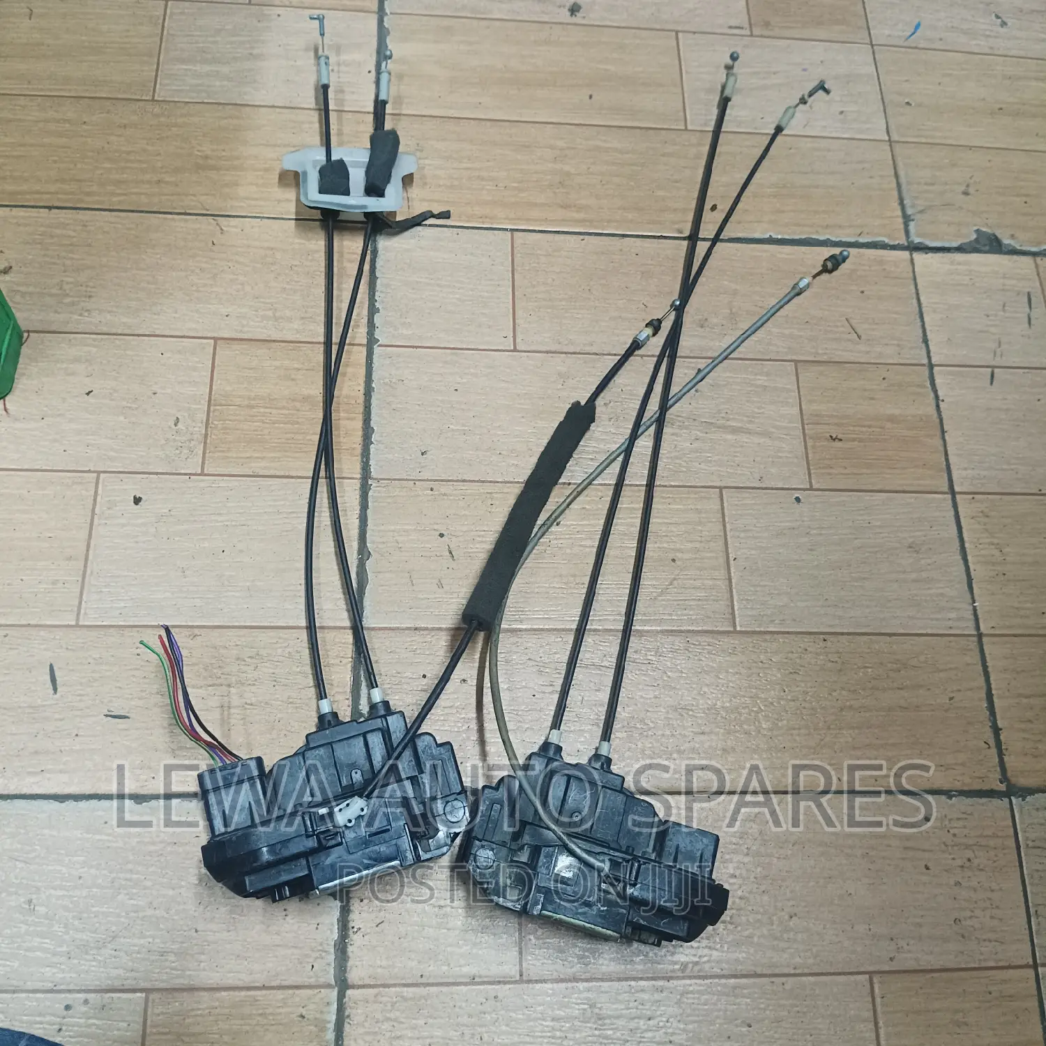 Door Lock Nissan Note 2015