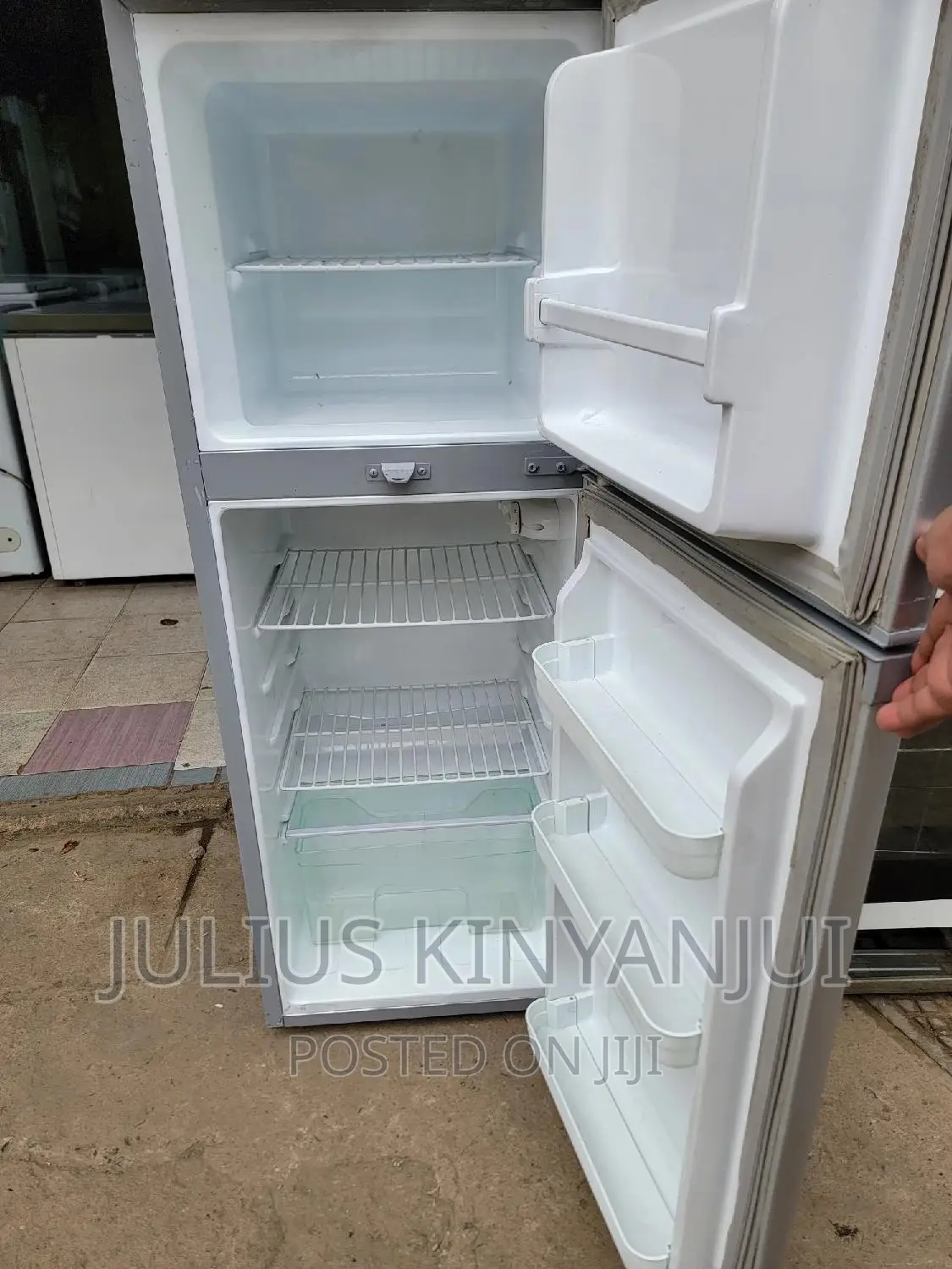 138l Ramtons Double Door Fridge