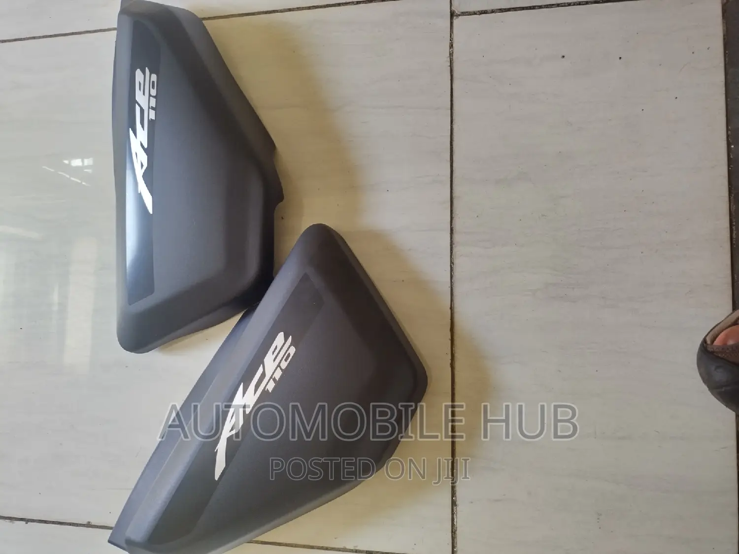 Honda 110 Side Covers