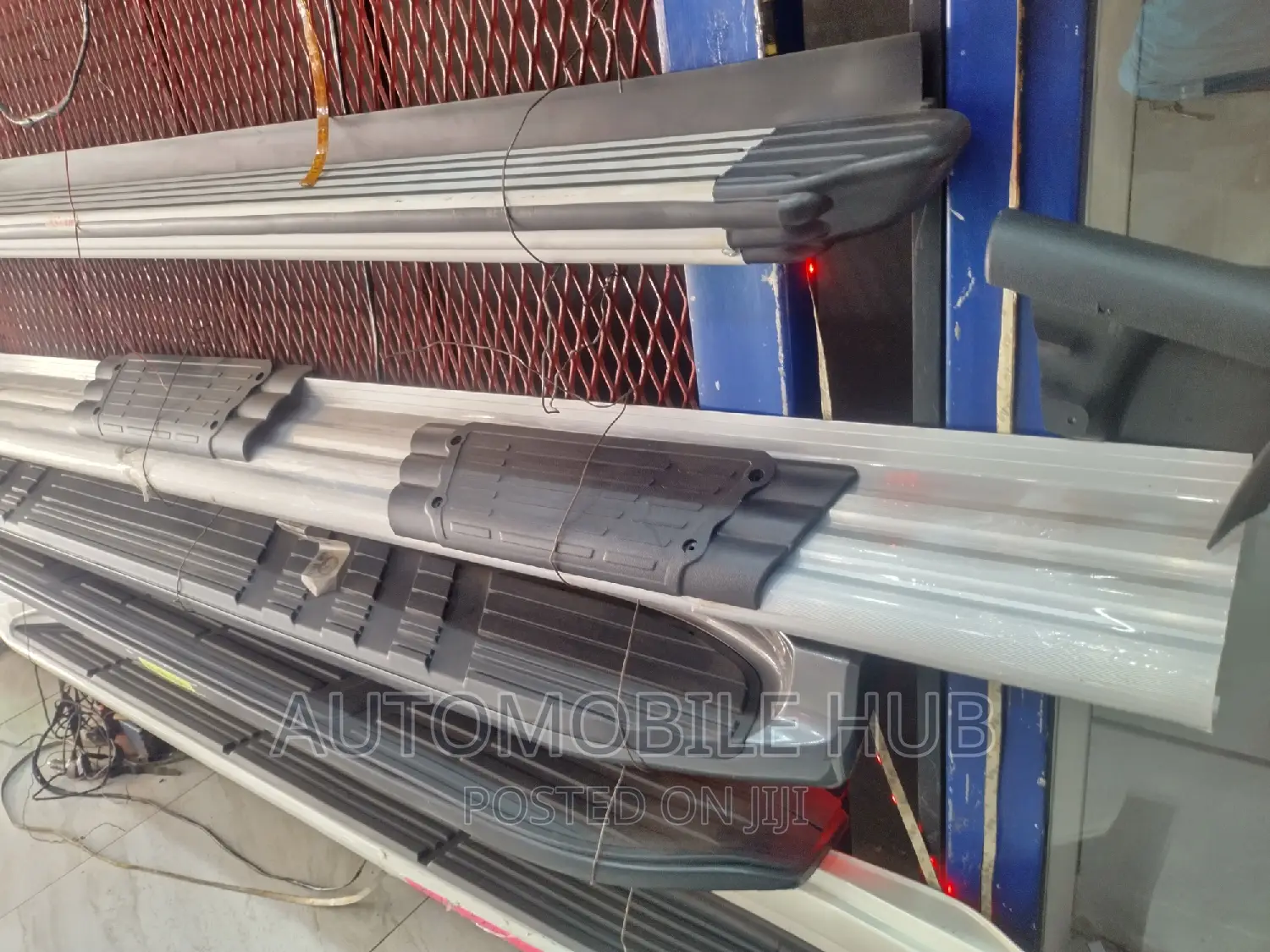 Toyota Hilux Universal Side Steps Pair