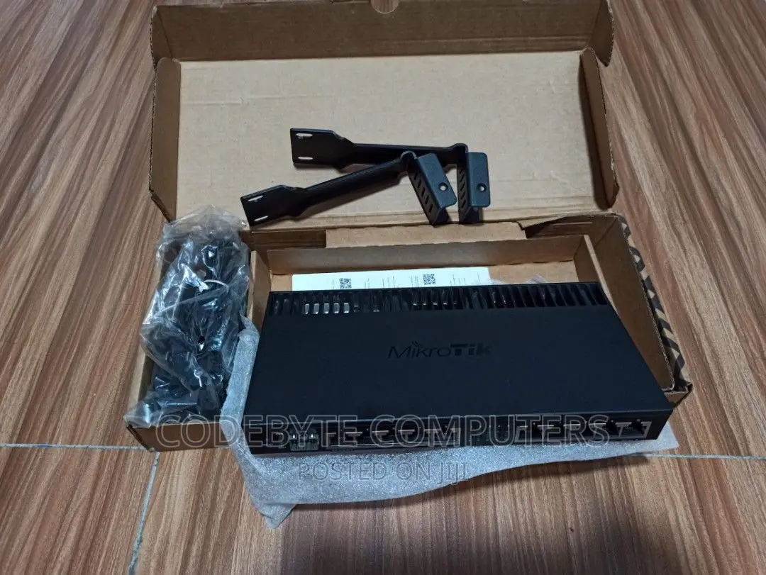 Rb4011+Rm Ethernet 10-Port Gigabit Router
