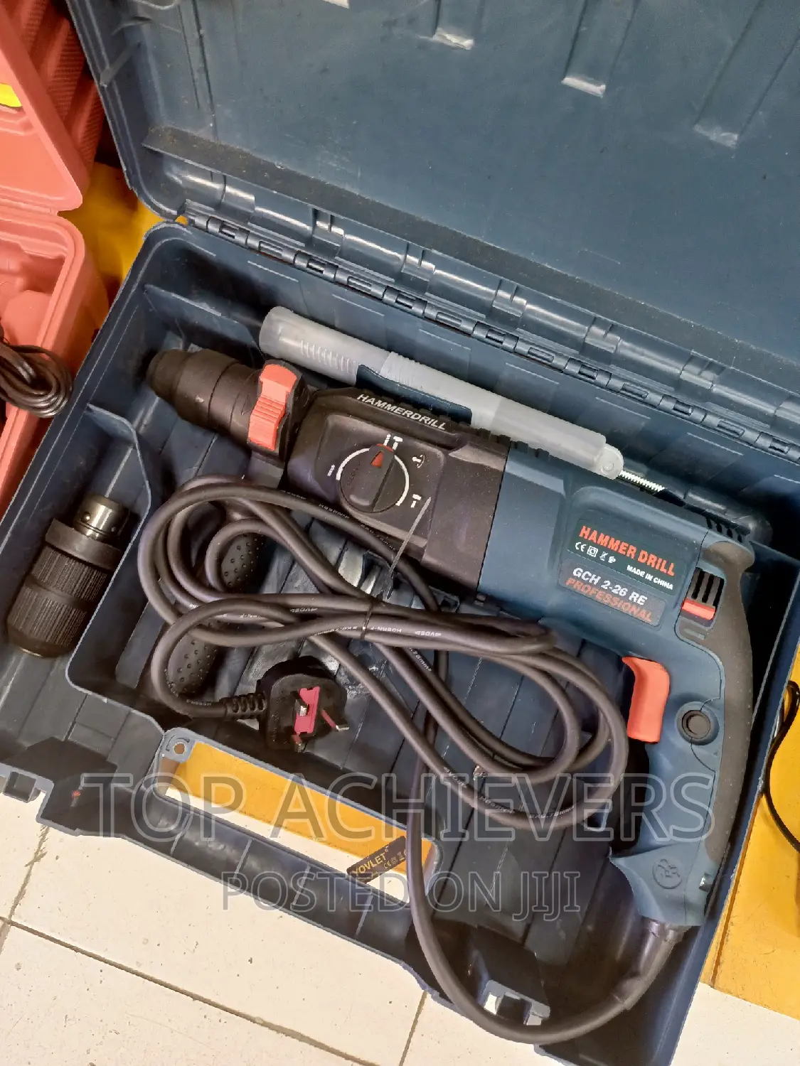 Powerful Electric Rotary Hammer Drill 800w