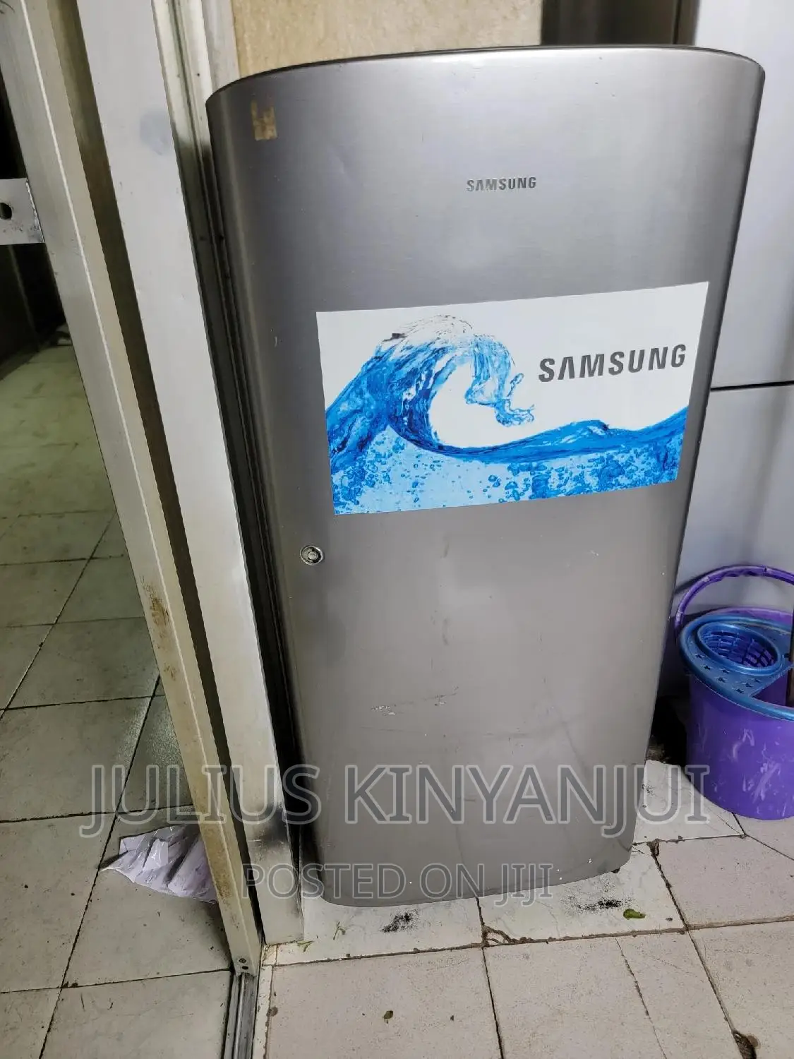 Samsung Fridge 220l