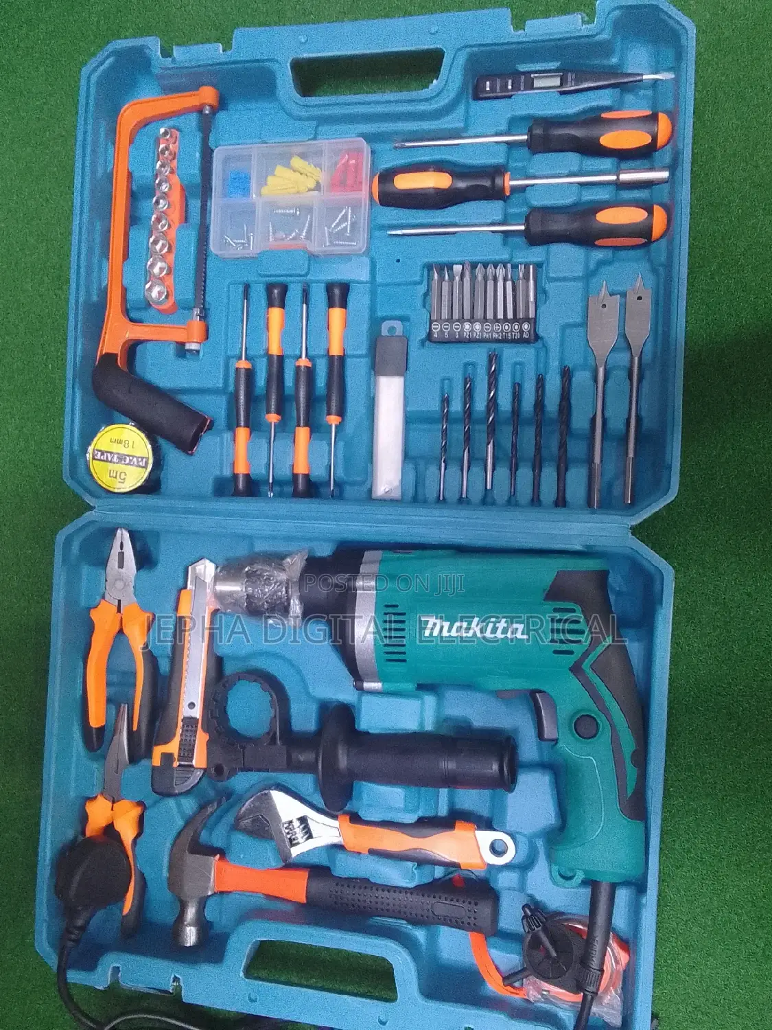 Makita Impact Drill Set / Toolkit