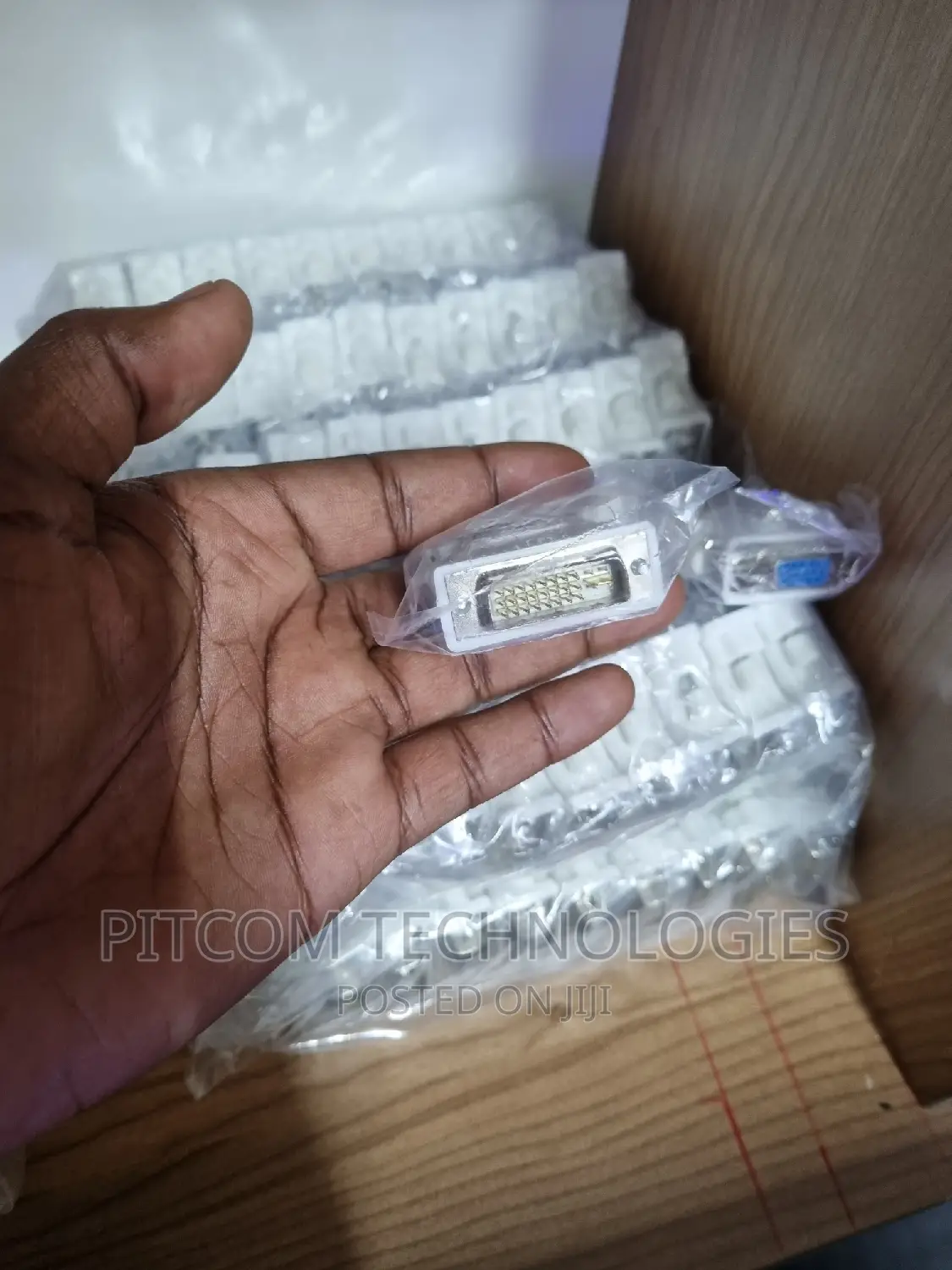 Dvi to Vga Adapter