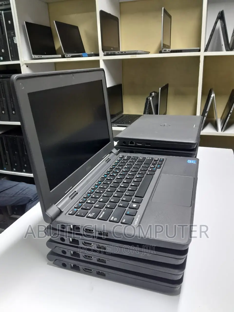 Laptop Dell Latitude 11 3150 4GB Intel Celeron HDD 500GB