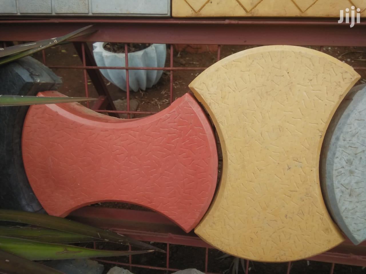 Coloured Cabro / Coloured Paving Blocks