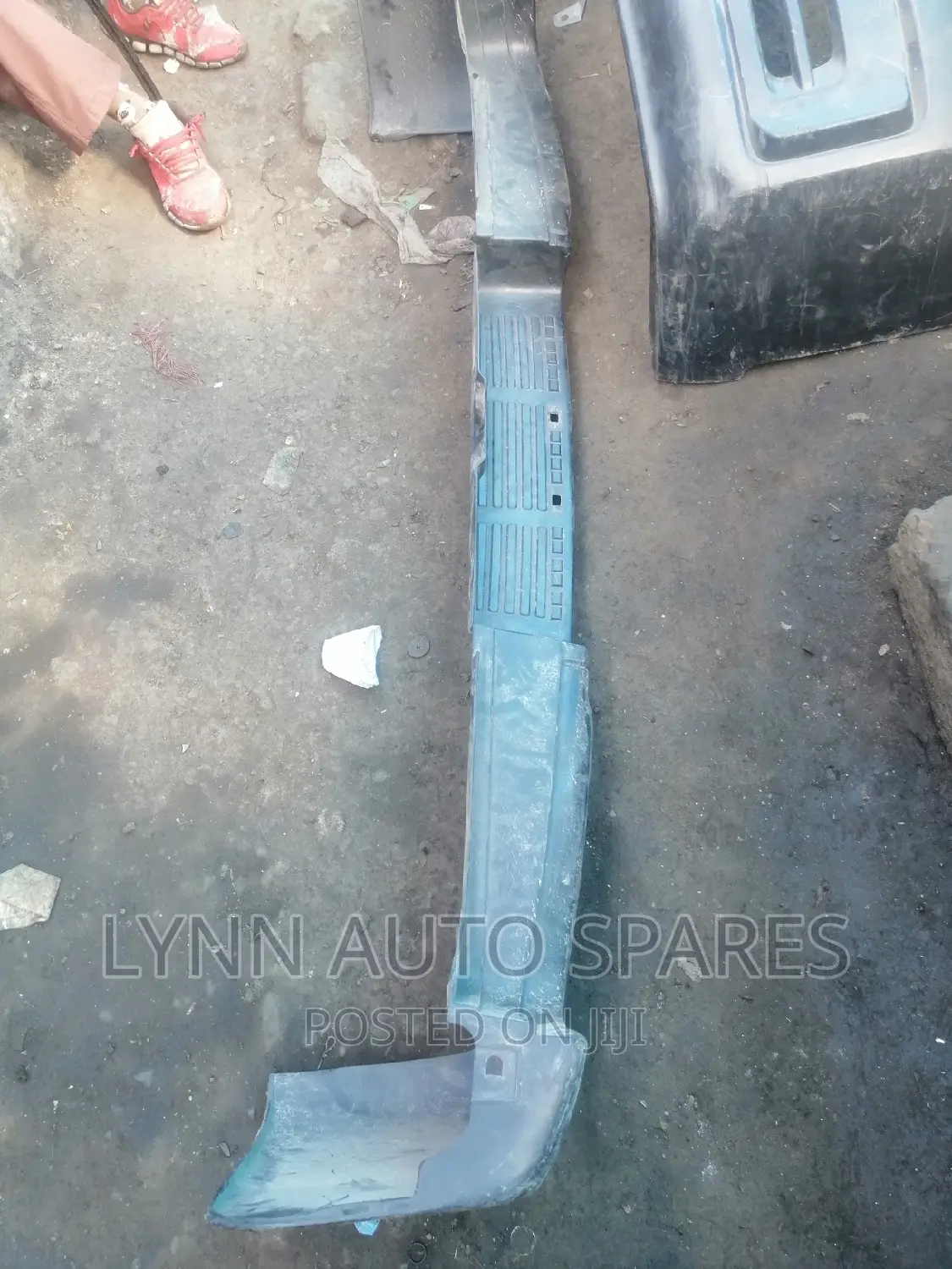 Rear Bumper E25 Caravan
