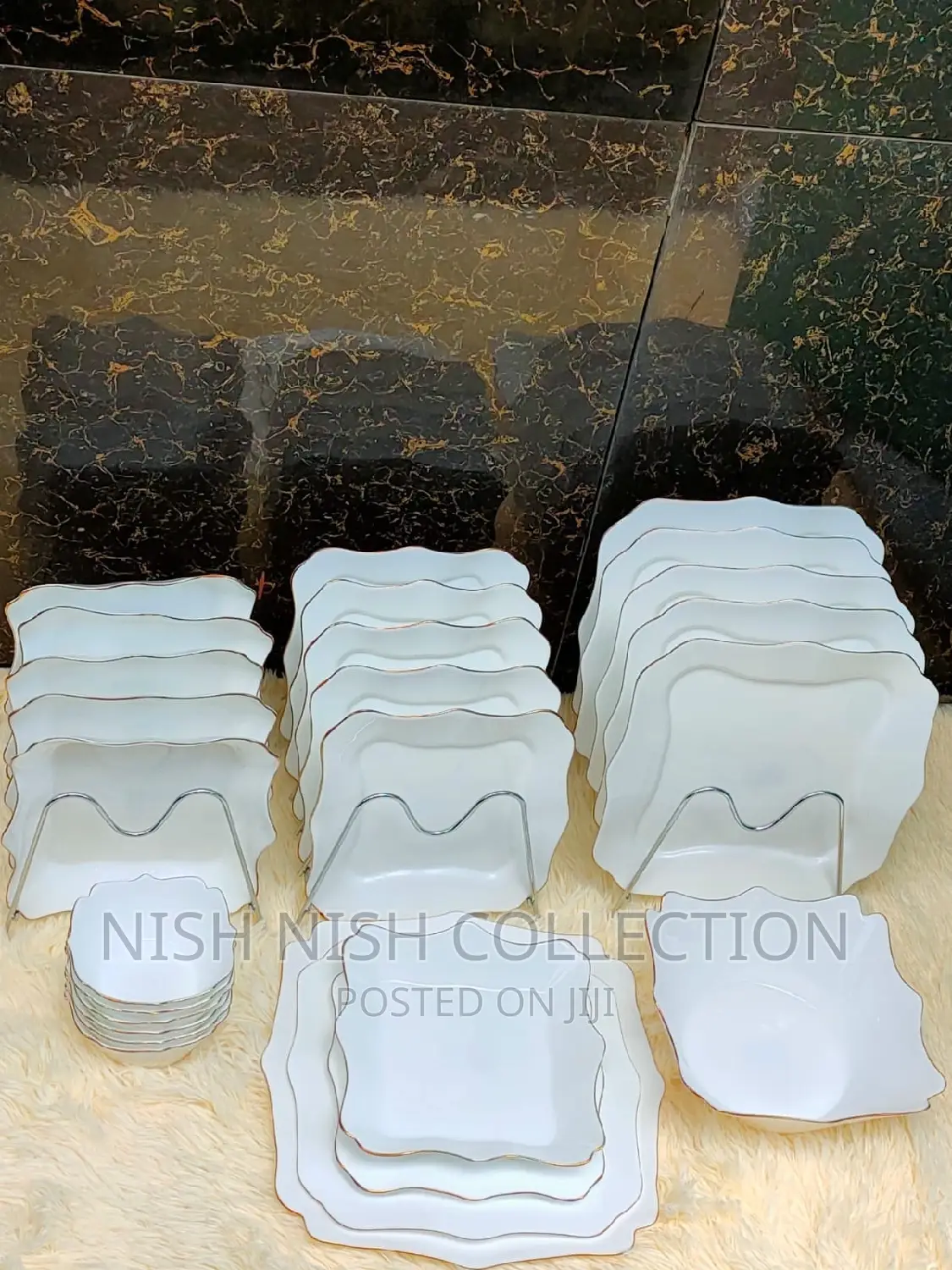 26 Piece Classy Dinner Set