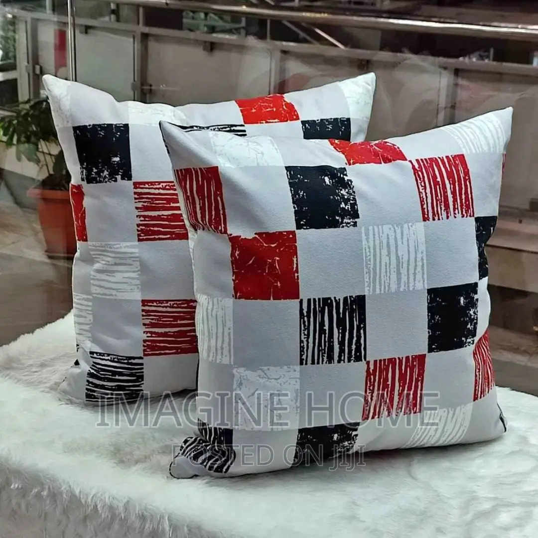 Red Themed Throw Pillows
