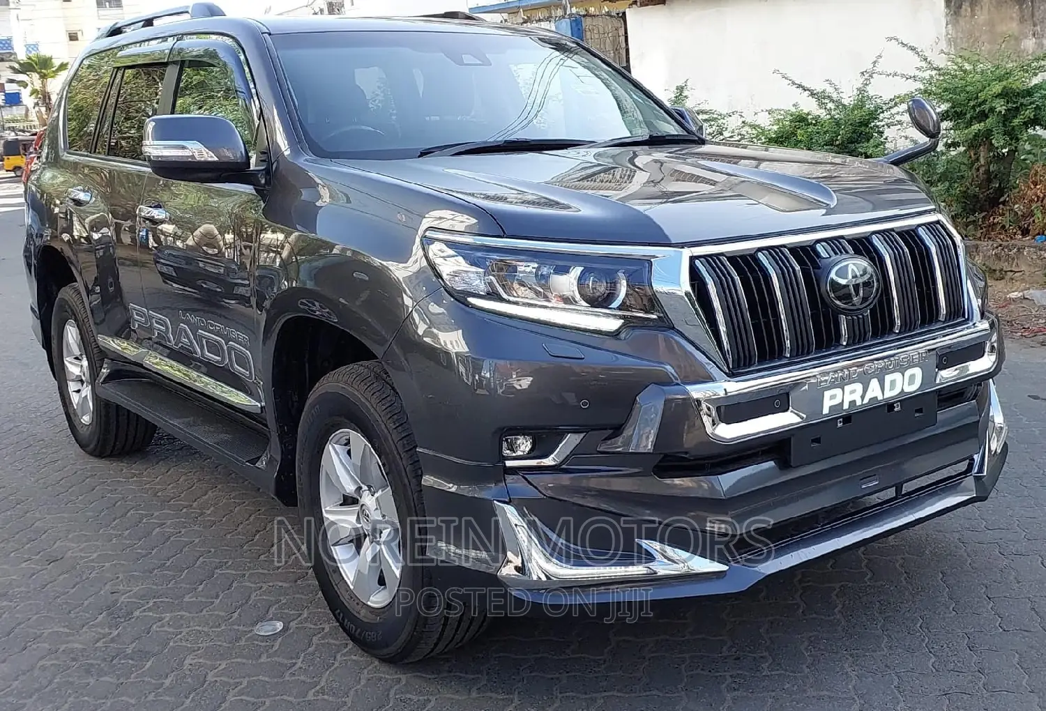 Toyota Land Cruiser 2019 Gray