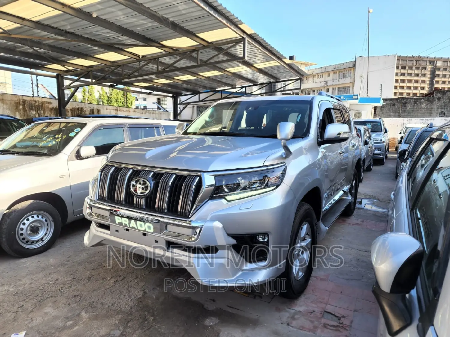 Toyota Land Cruiser Prado 2018 Silver