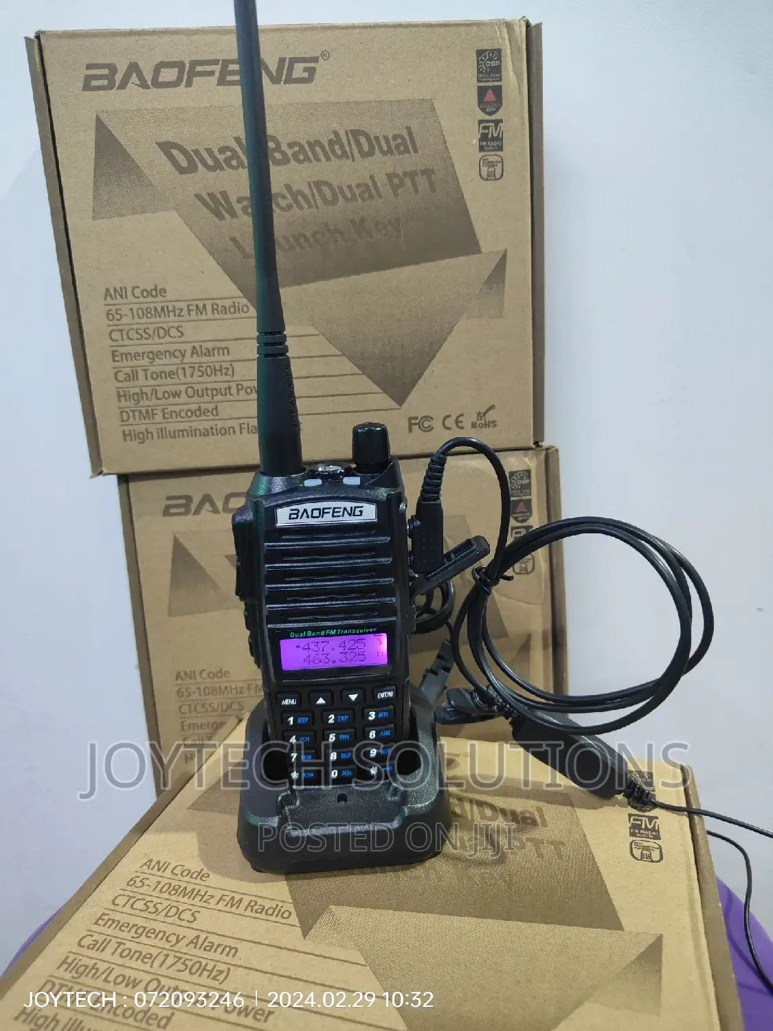 Uv 82 Radio Call , With All Accessories