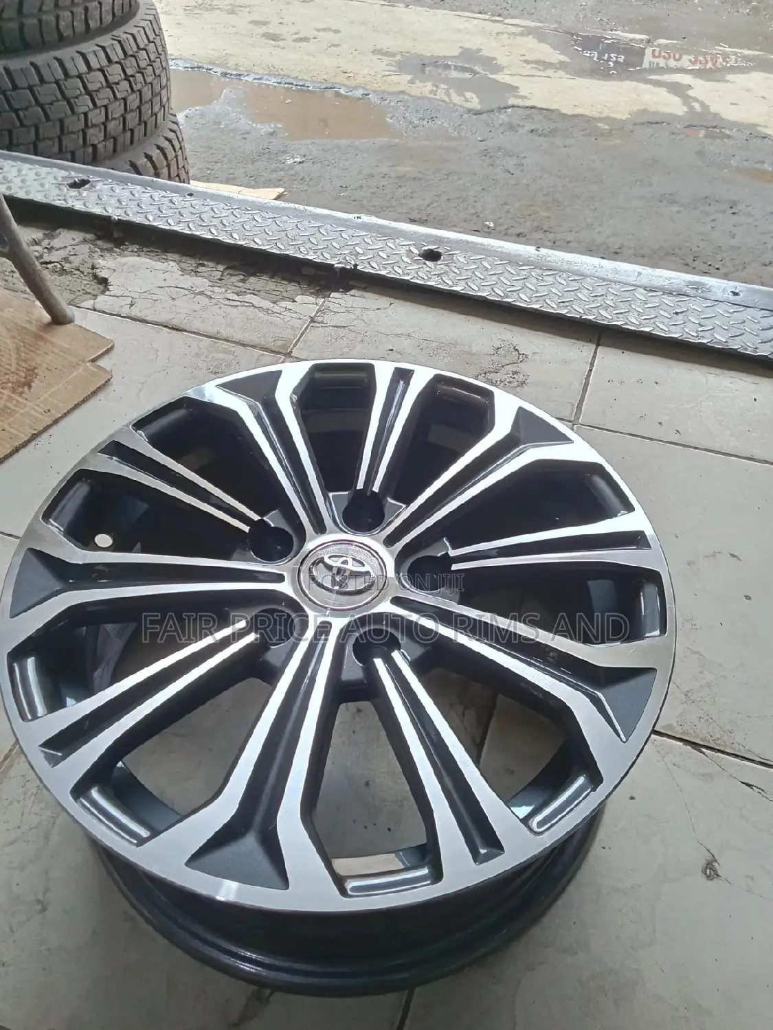 Sports Rims Size 15/5 Normal Black Silver.