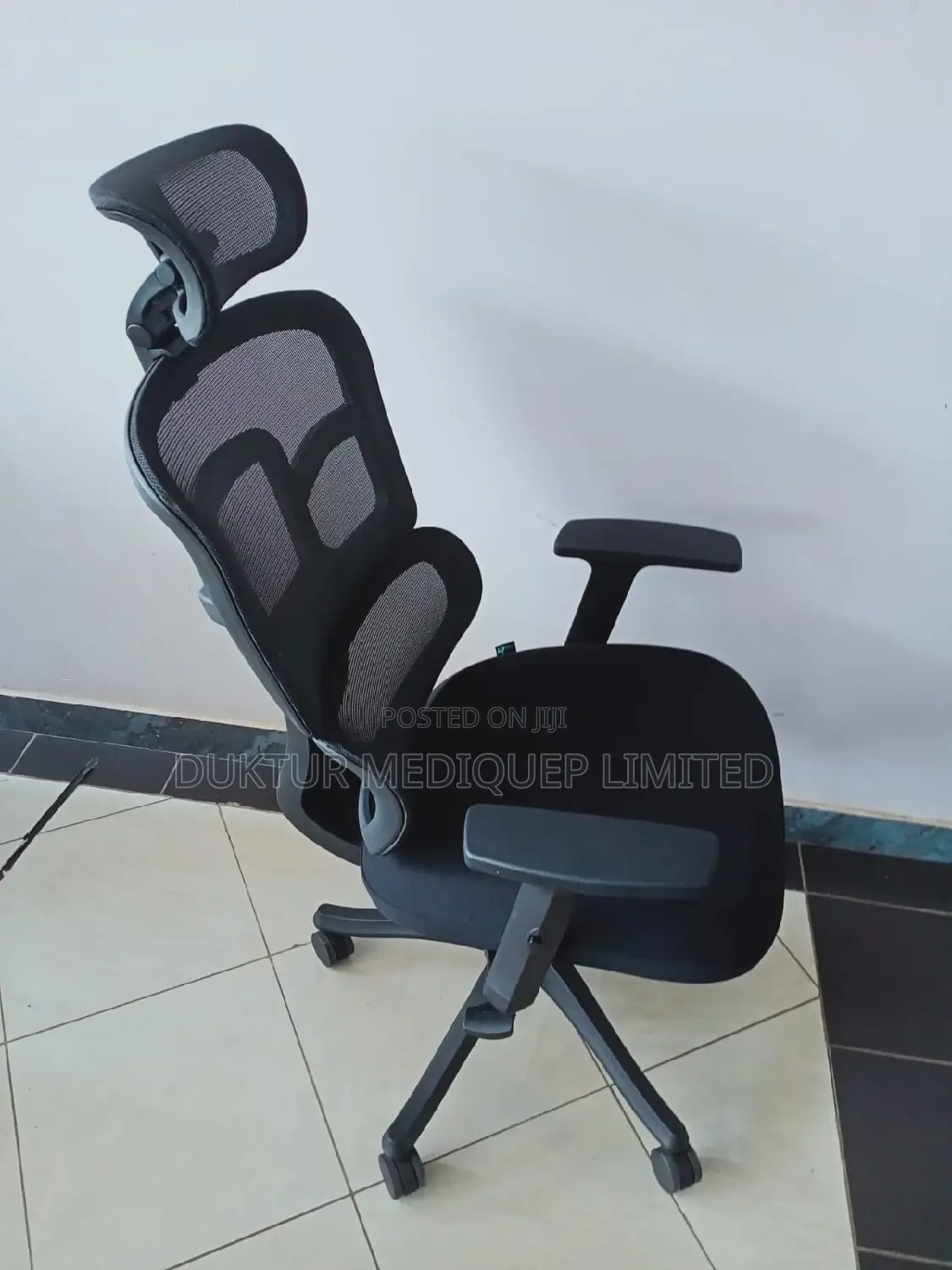 Orthopedic Office Chair With Swivel