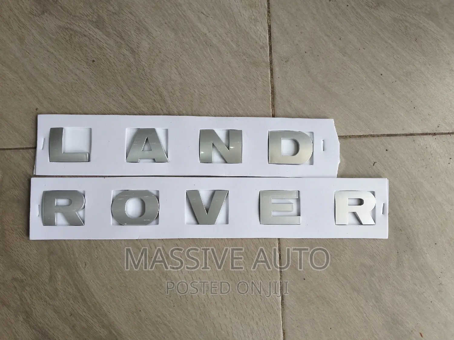 Buy Online Car Logo Emblems/ Land Rover Car Logo/Emblems