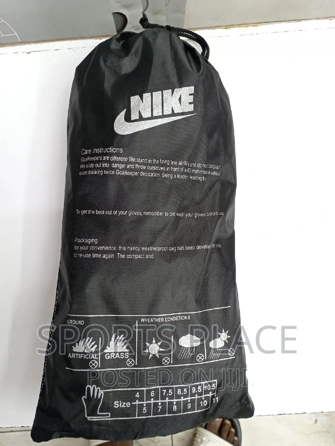 Phantom Elite Goalkeeper Gloves