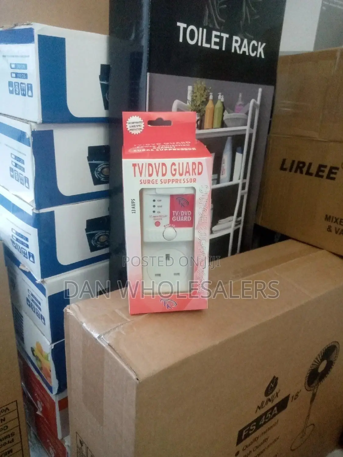 3arm TV Guard/DVD Guard - 13A