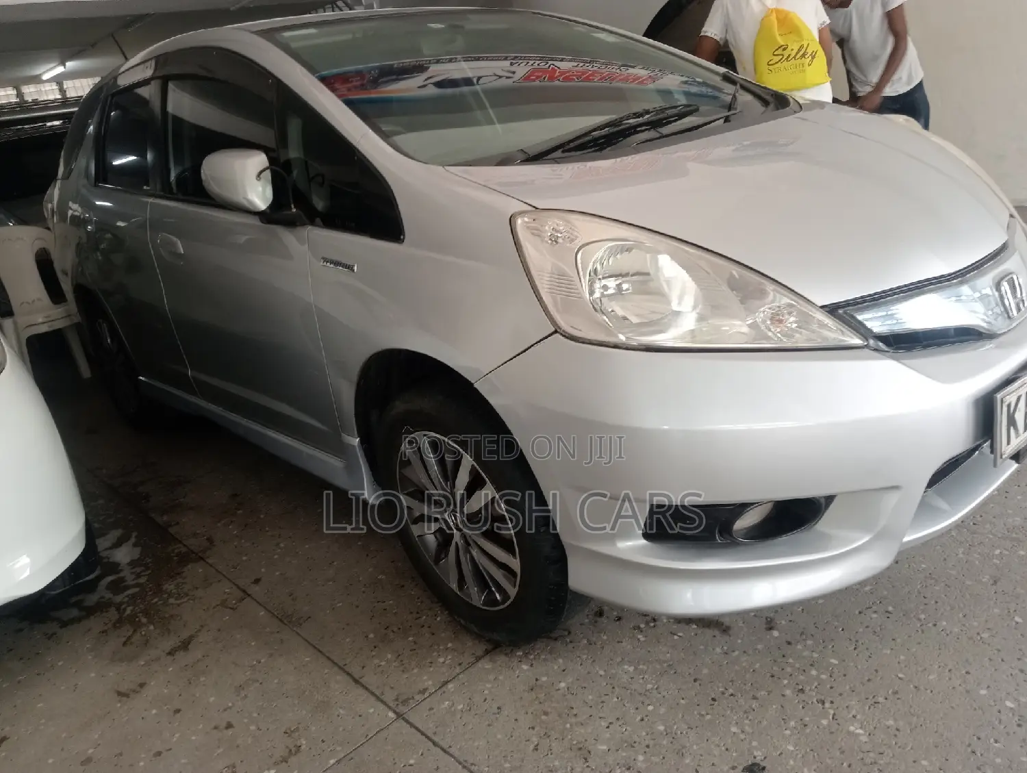 Honda Fit Shuttle 2014 Silver