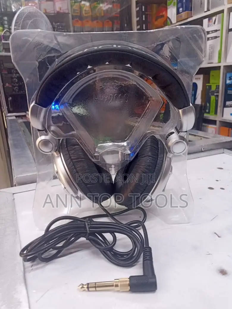 HPX 2000 Benringer Headphones
