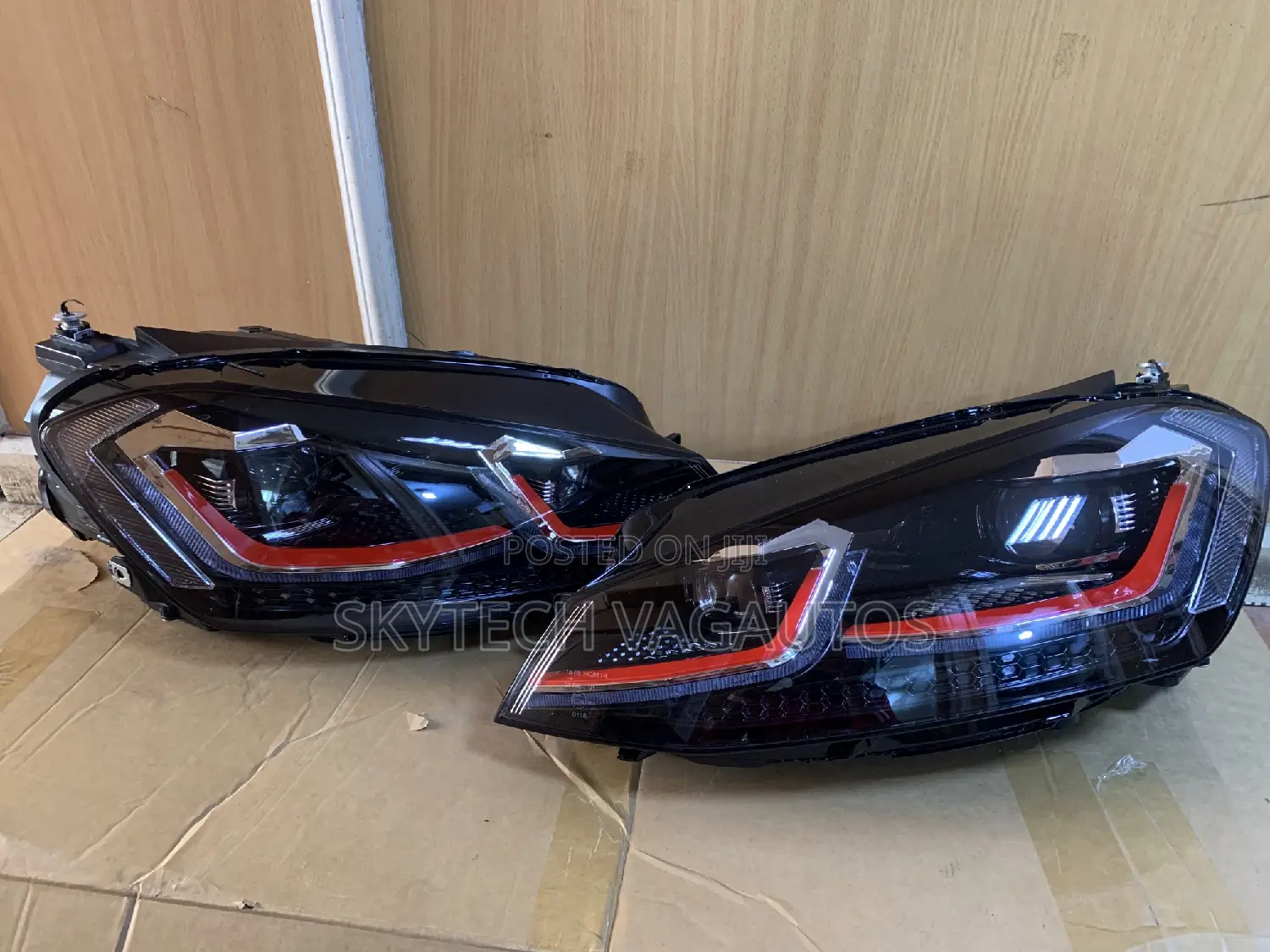 Volkswagen Golf 7 Headlight