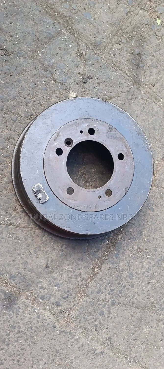 Land Cruiser J79,Vx-100 Series Rear Drums Disks Available.