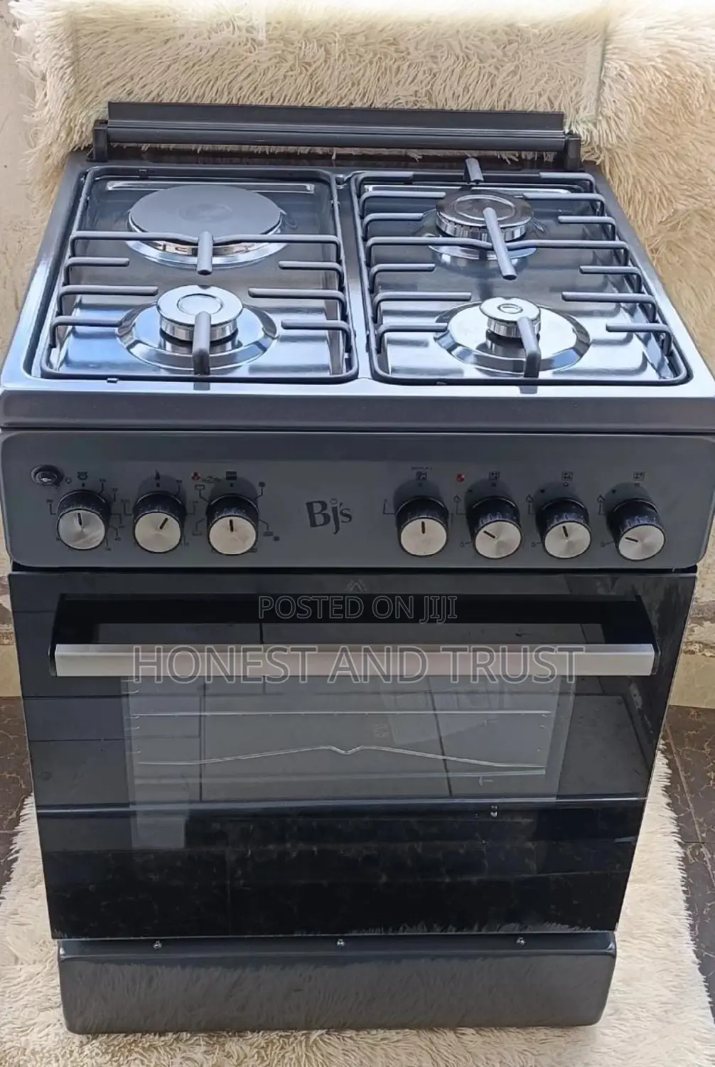 Black BJS 60 by 60 Standing 3+1cooker