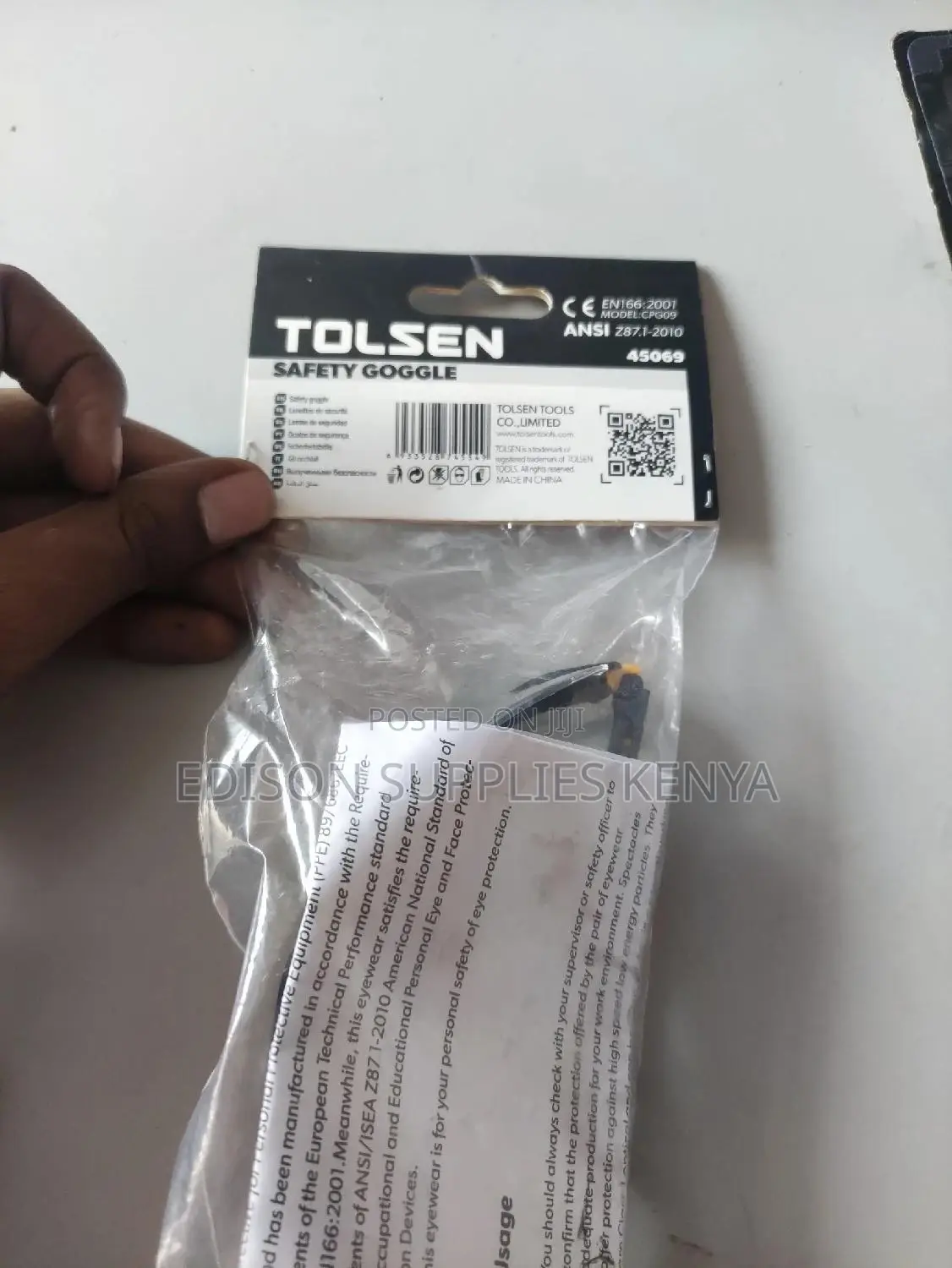 Tolsen Safety Goggles Premium Anti Scratch Safety Glasses