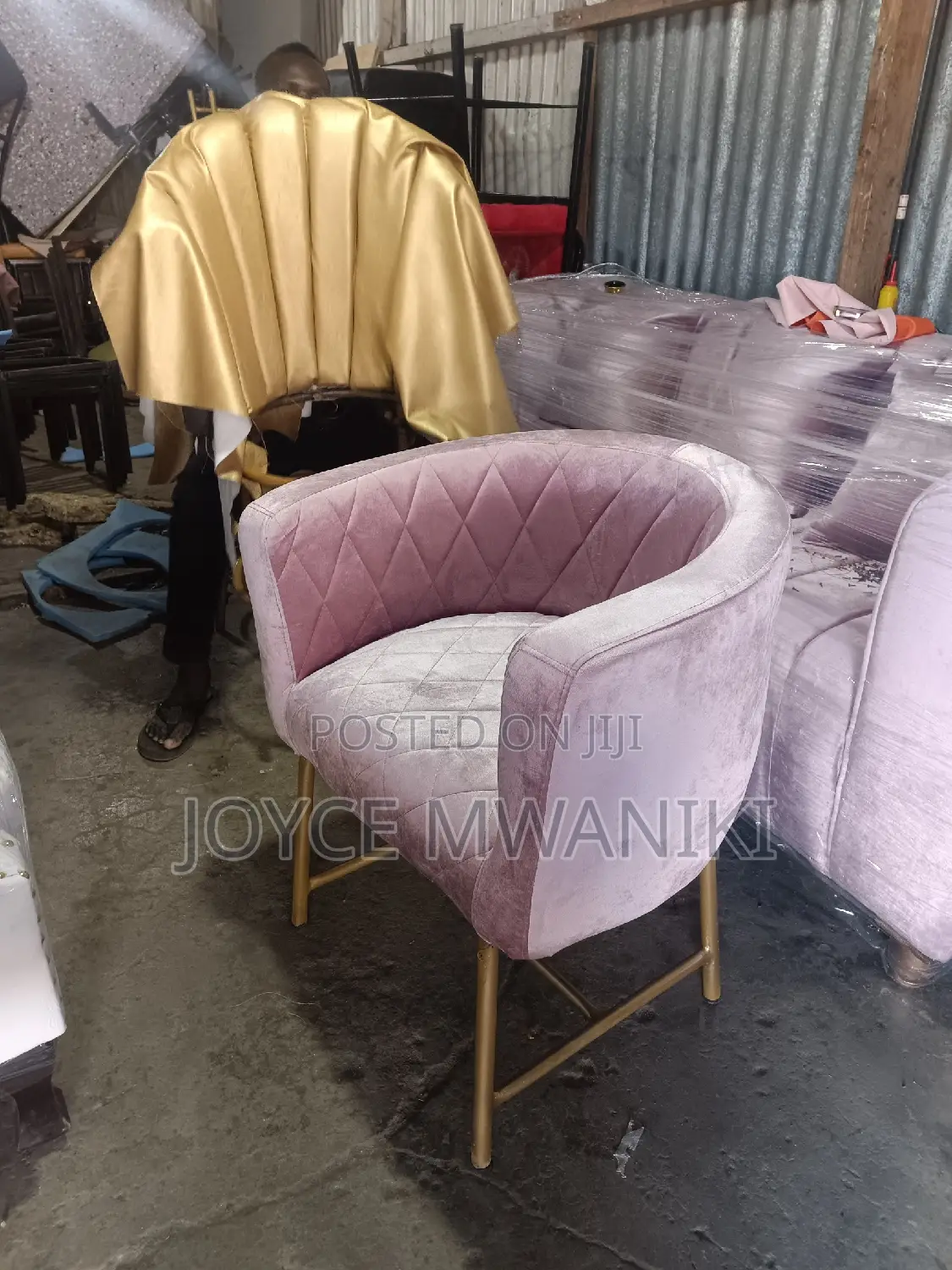 Styling Chair, Baby Pink 