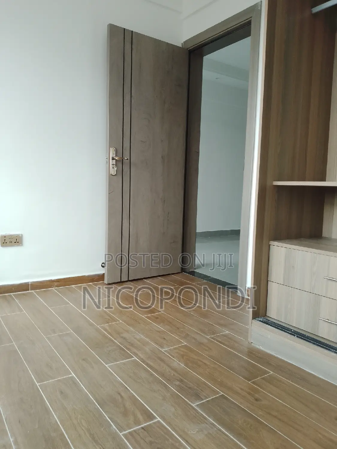 1bdrm Apartment in Valley Arcade for sale