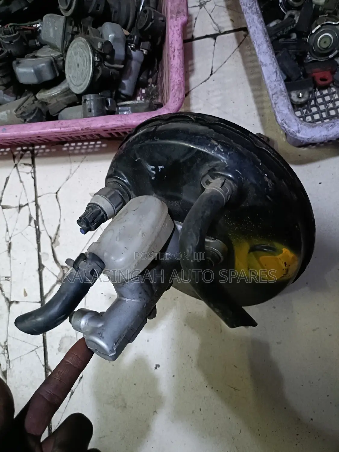 Brake Booster and Master Cylinder Nis