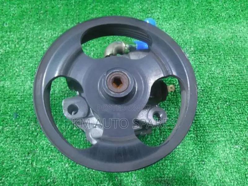 Mazda ZY Power Steering Pump for Mazda Demio, Axela, Verisa.