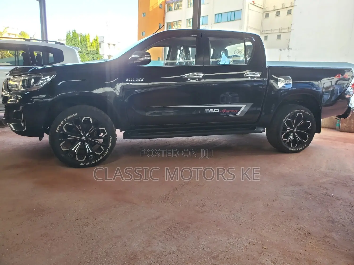 Toyota Hilux 2018 Black
