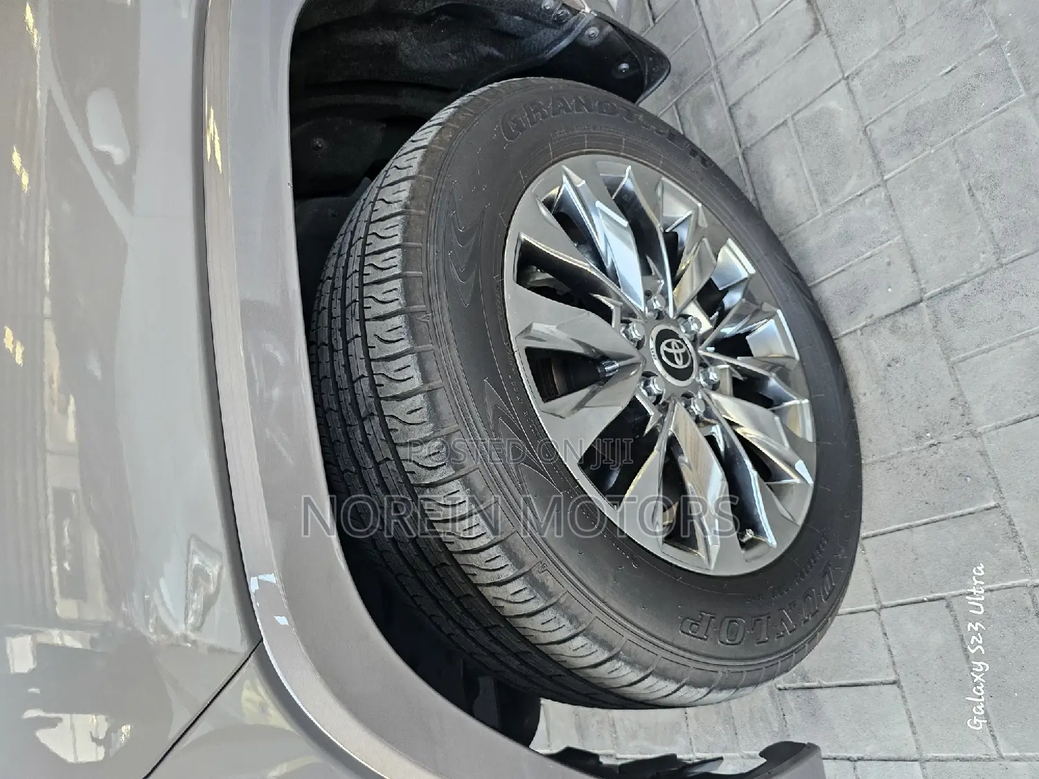 Toyota Land Cruiser 2023 Brown