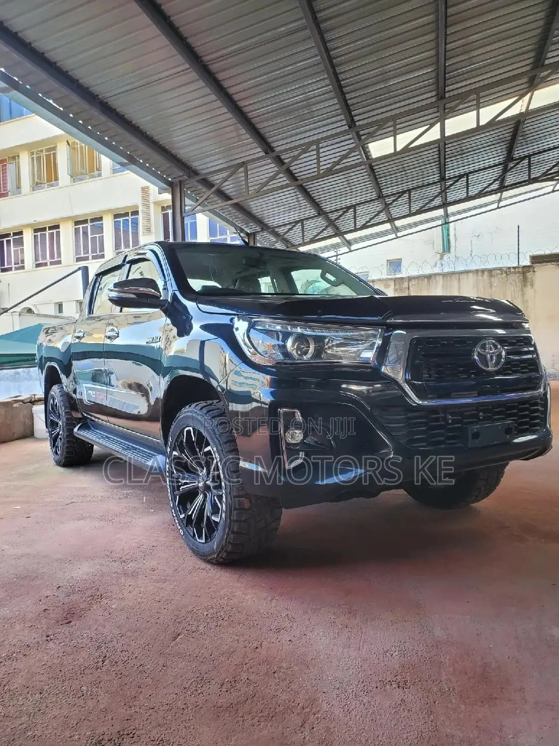 Toyota Hilux 2018 Black