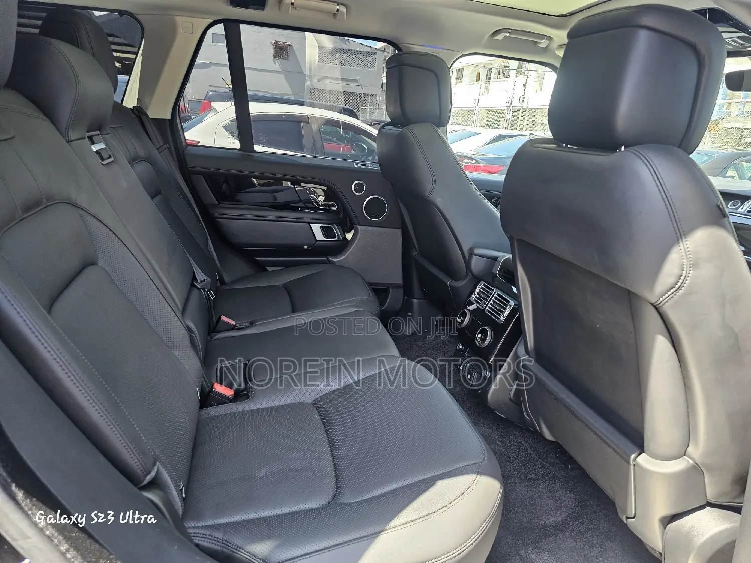 Land Rover Range Rover Vogue 2018 Black