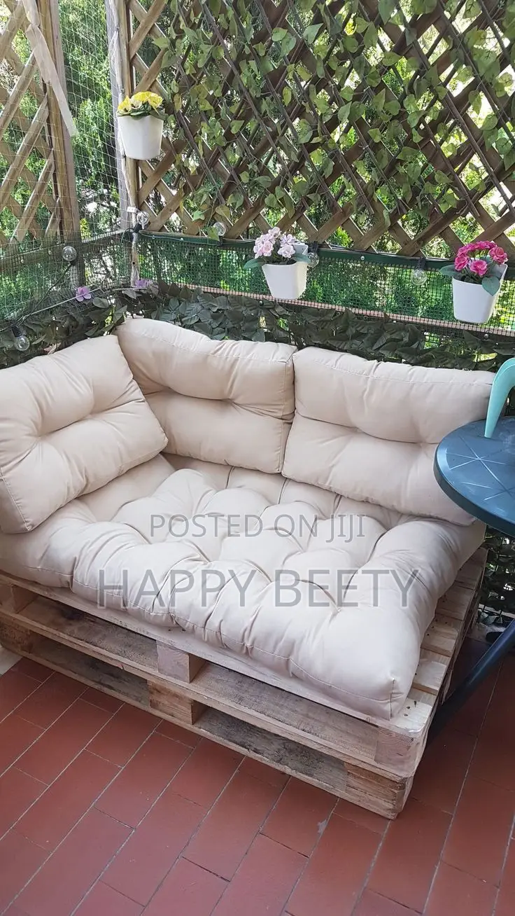 Pallet Cushion (Seat Not Included)