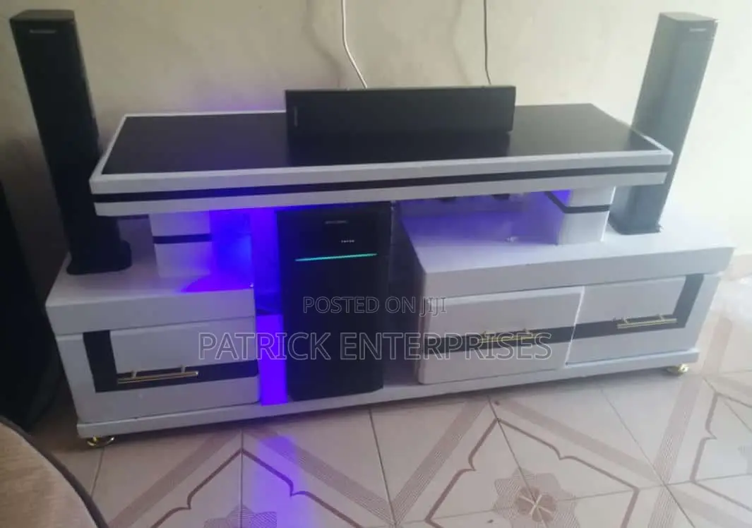 Morden Wooden TV Stand With LED Lights