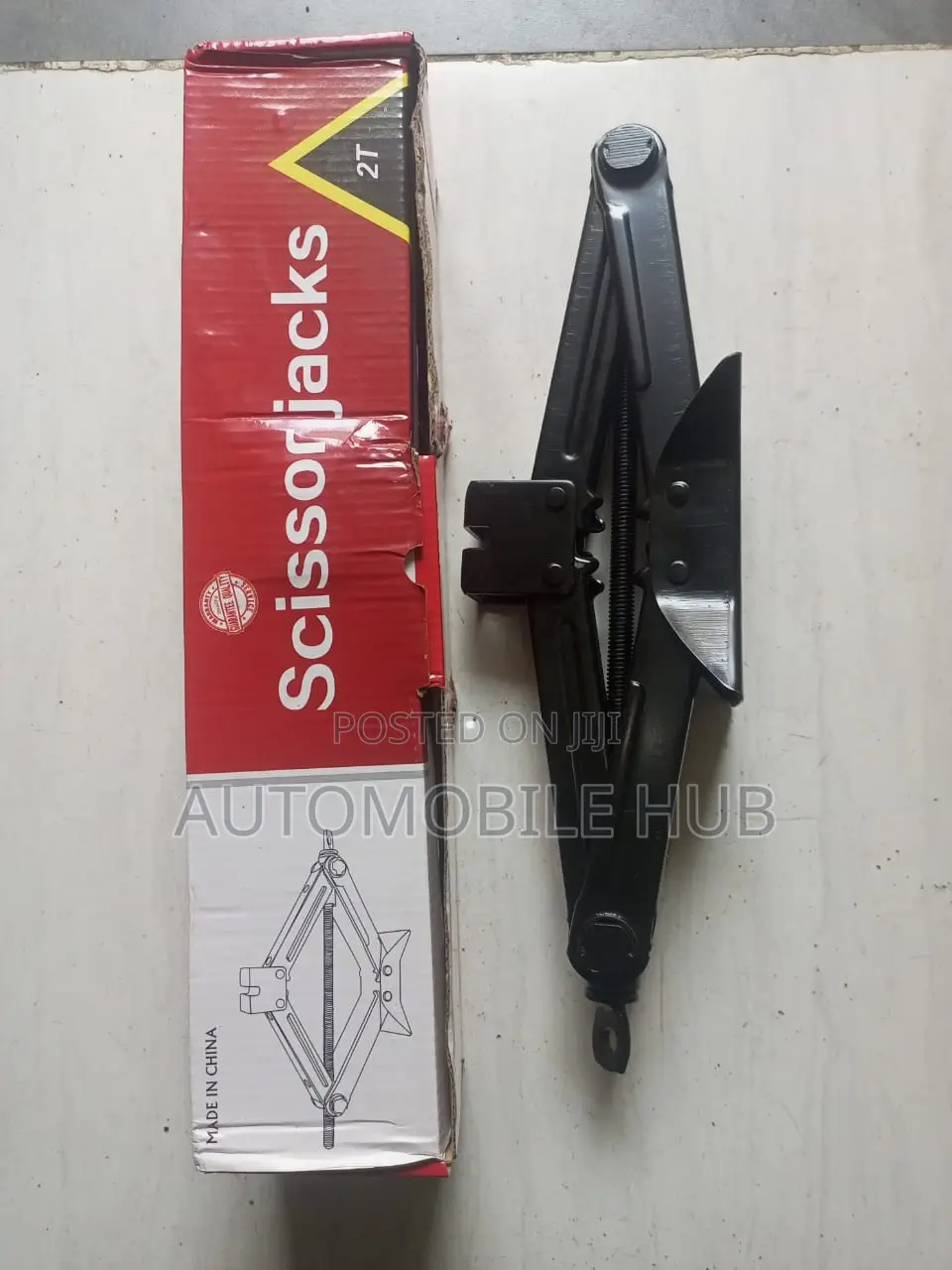 2.0 Scissors Jack Black