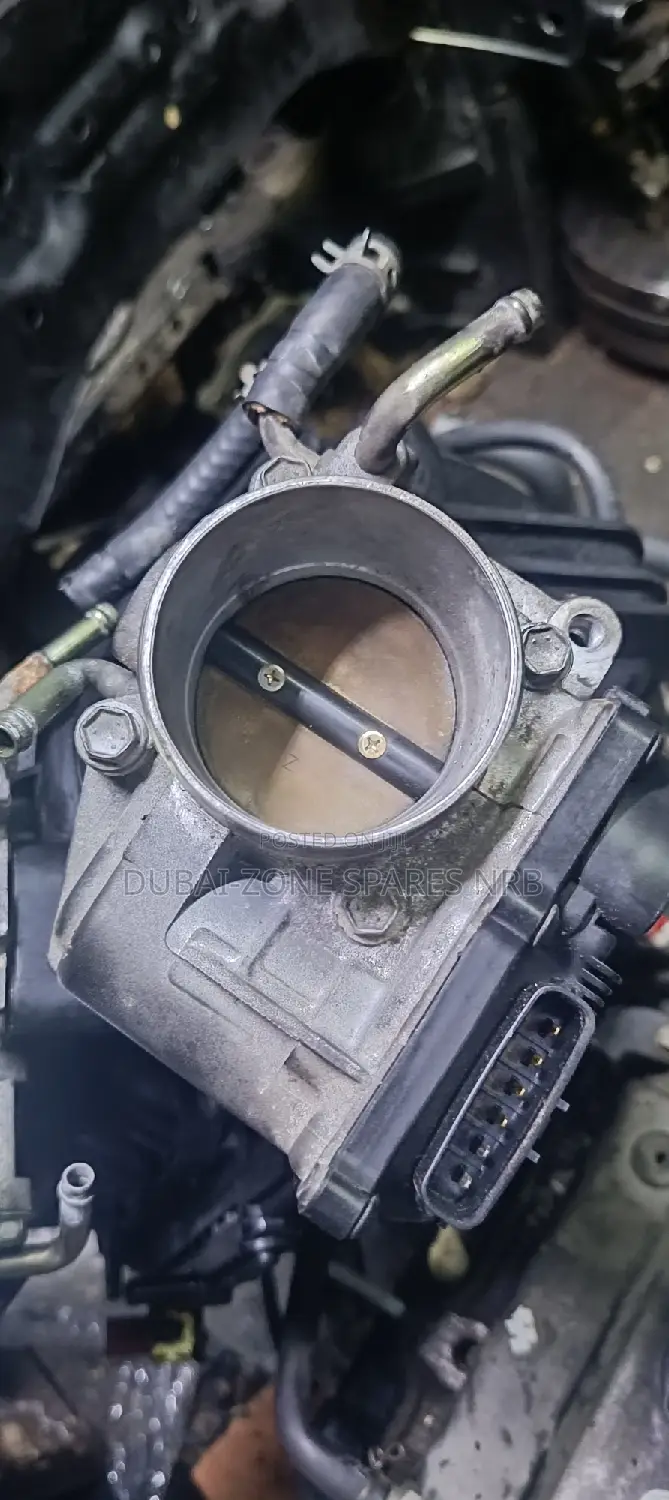 Voxy/Noah 1az Engine Throttle Body.