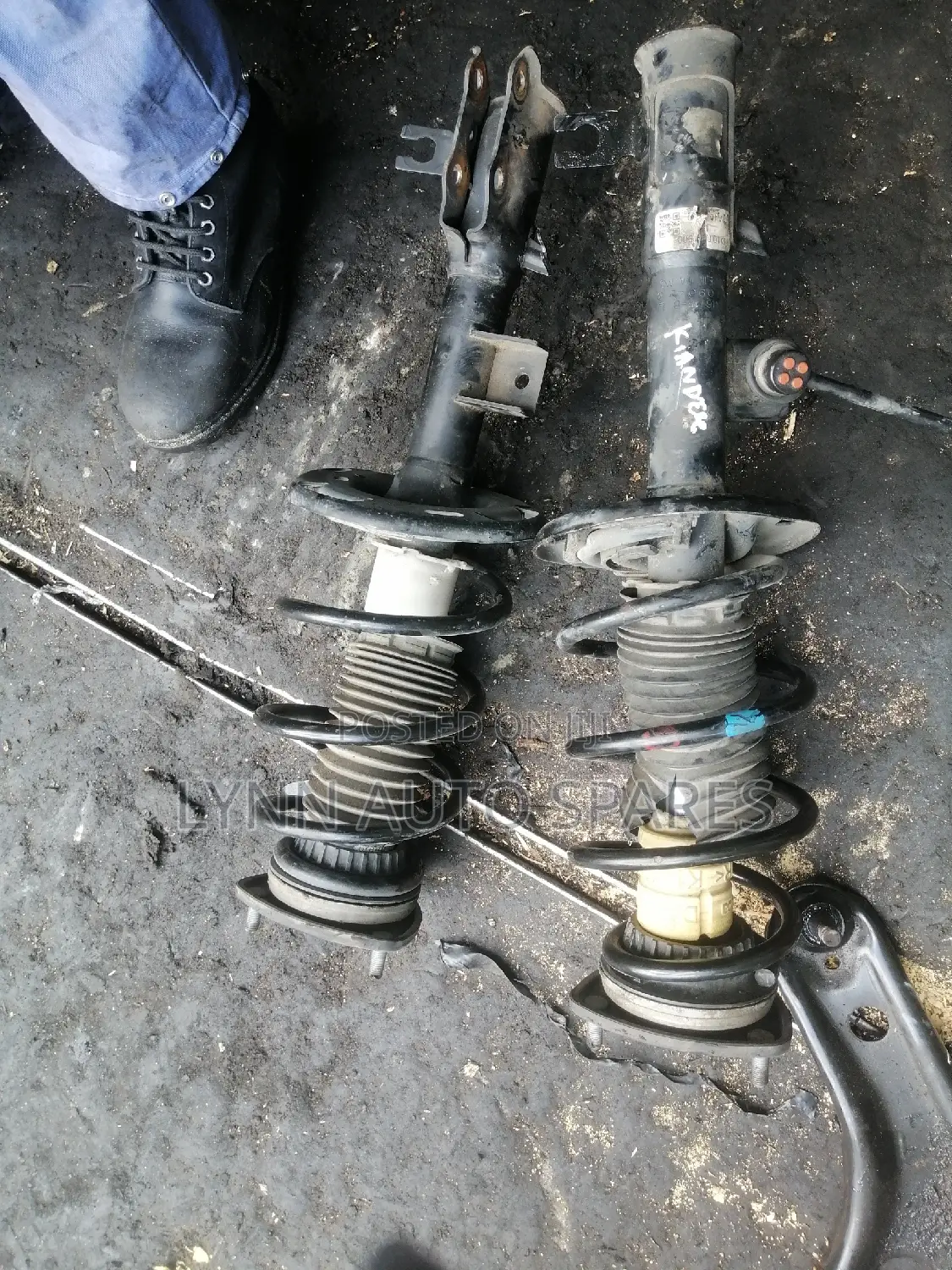 Mazda Demio New Model Complete Shock With Spring