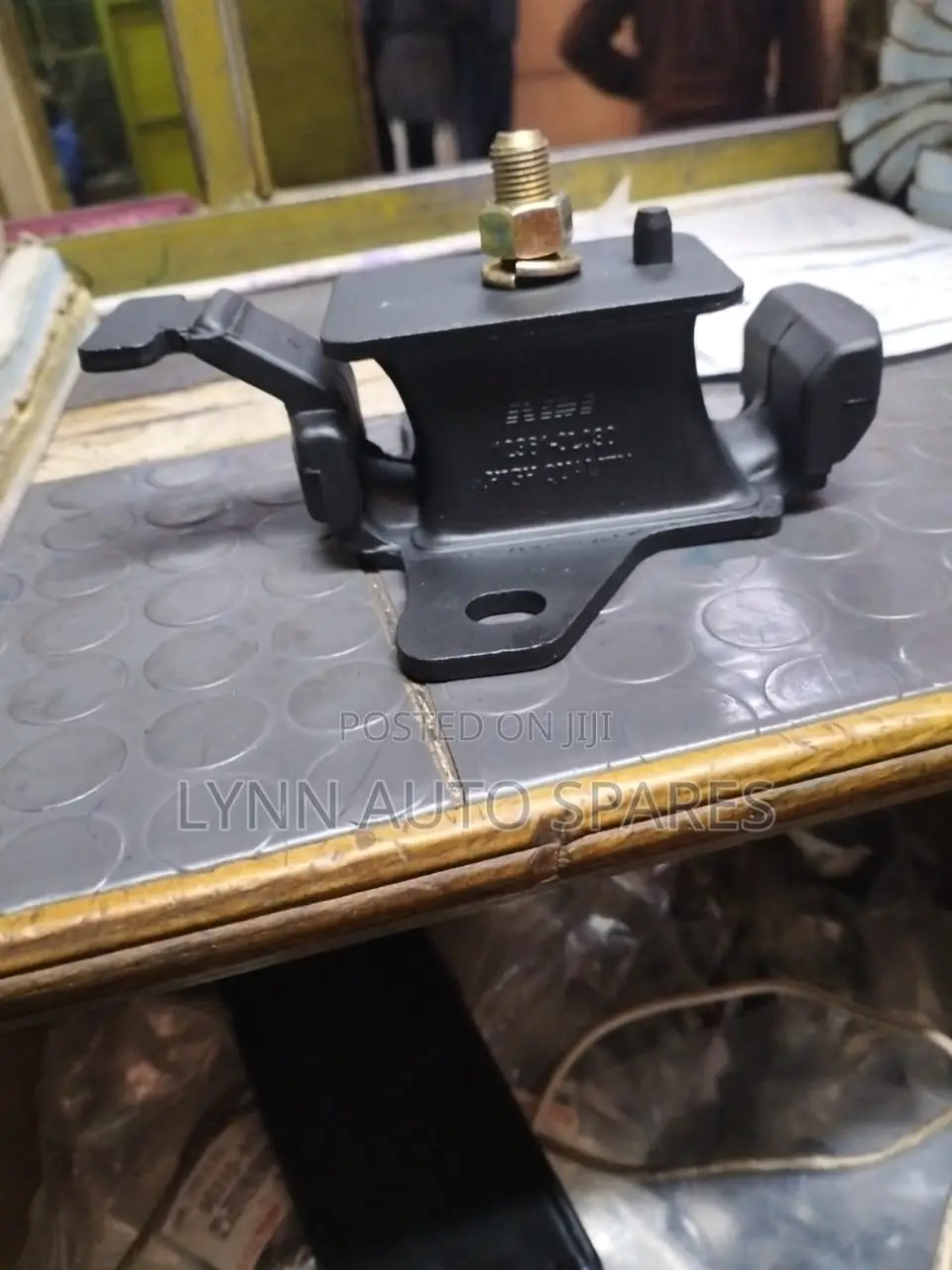 Toyota 2KD Vigo Engine Mounting