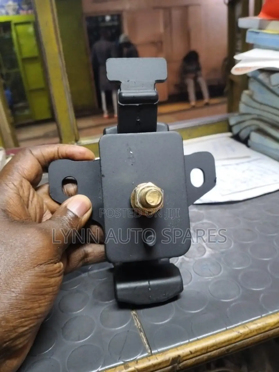 Toyota 2KD Vigo Engine Mounting