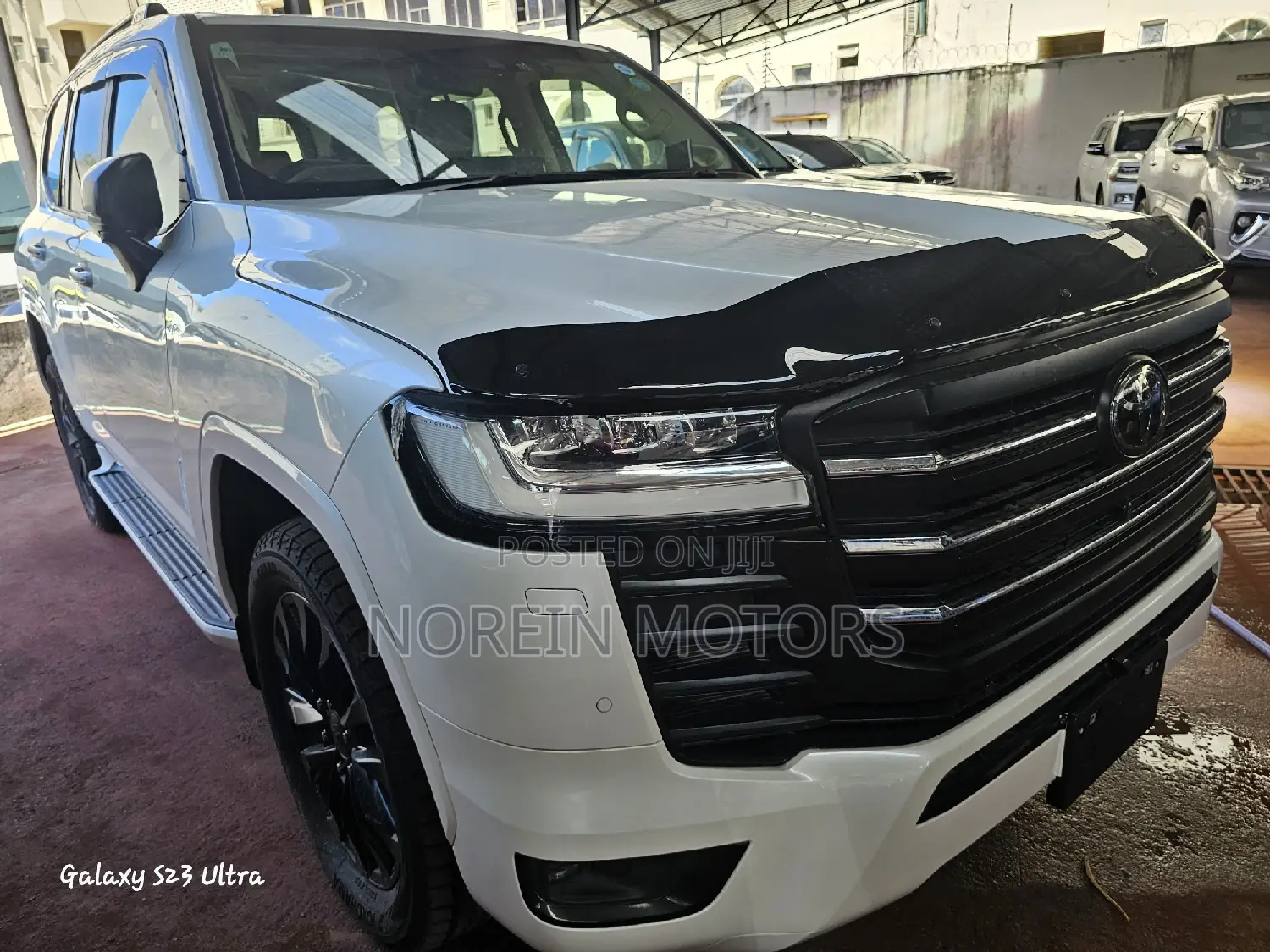 Toyota Land Cruiser 2024 White