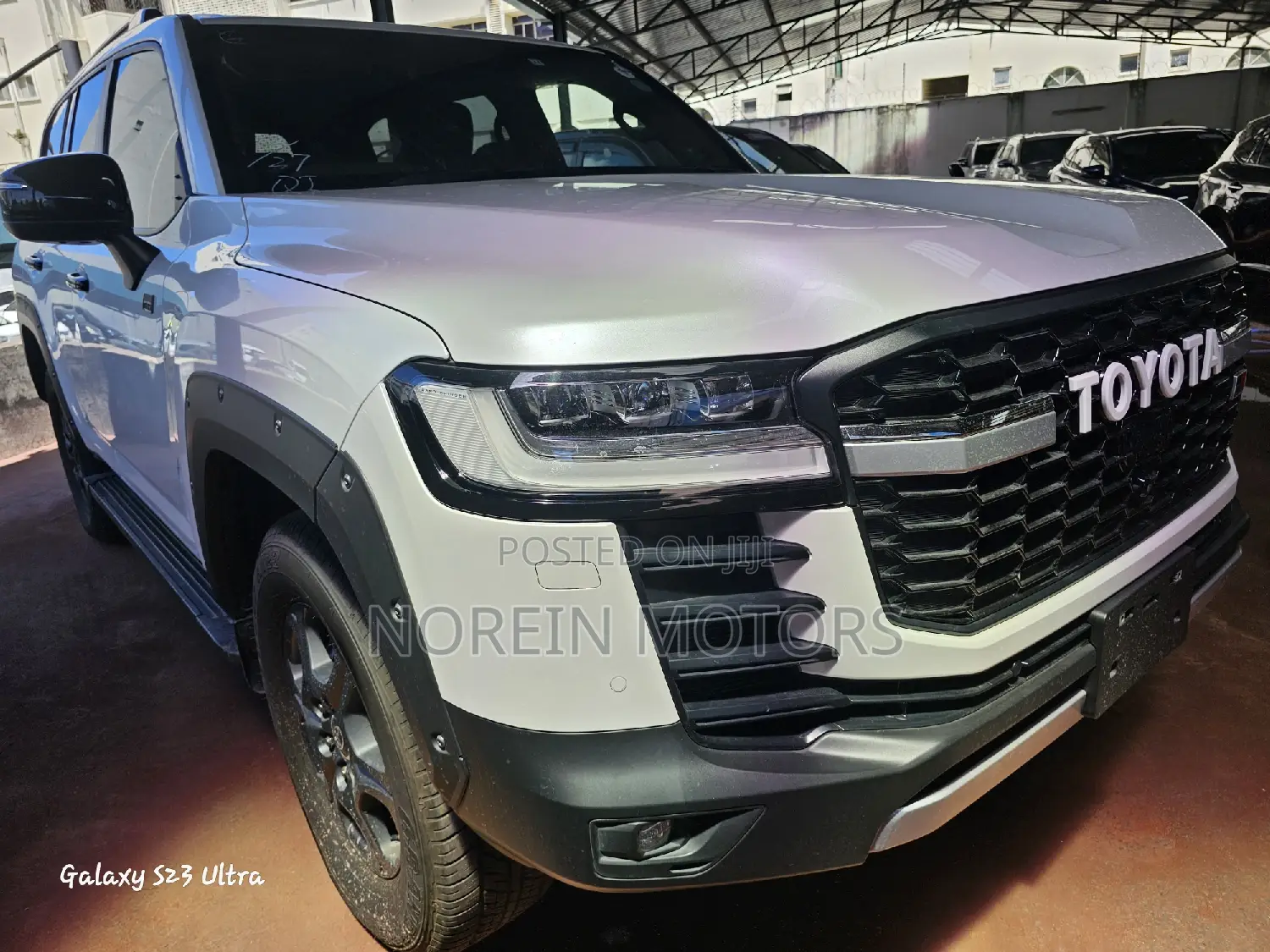 Toyota Land Cruiser 2024 Off white