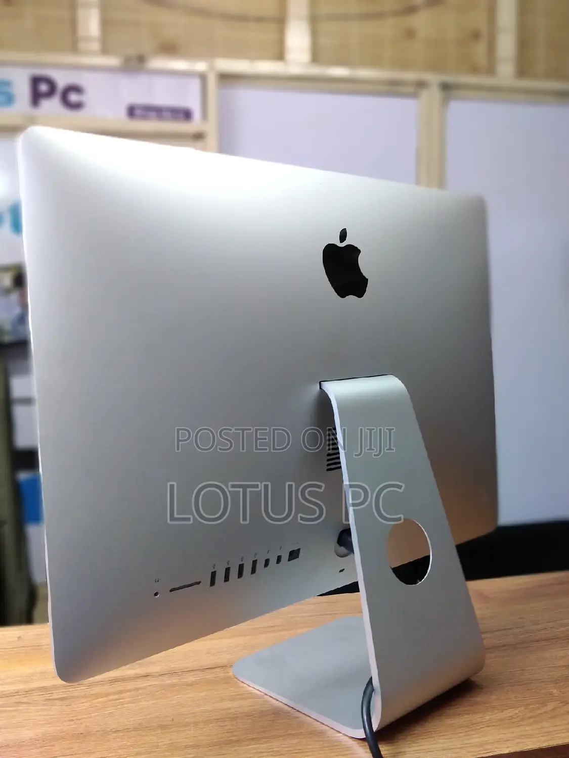 Desktop Computer Apple iMac 8GB Intel Core I5 HDD 1T